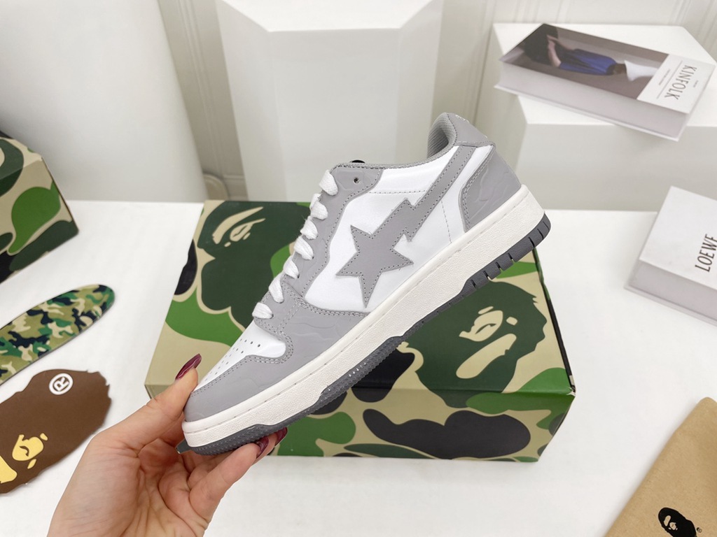 B*APE SNEAKERS